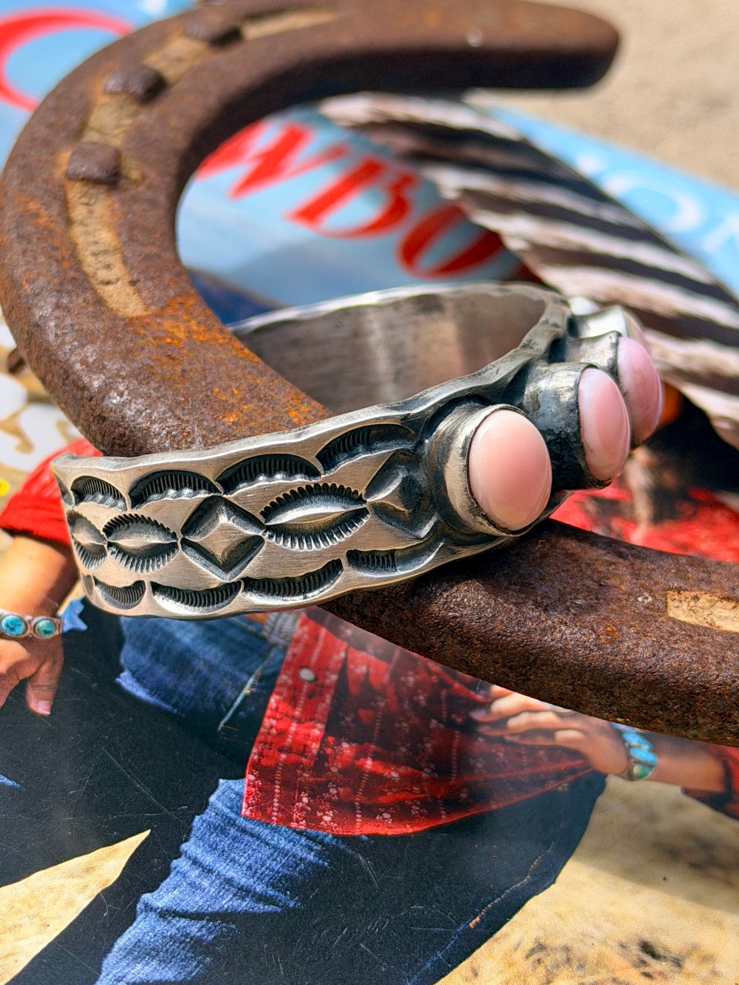 Chimney Butte Pink Conch Cuff