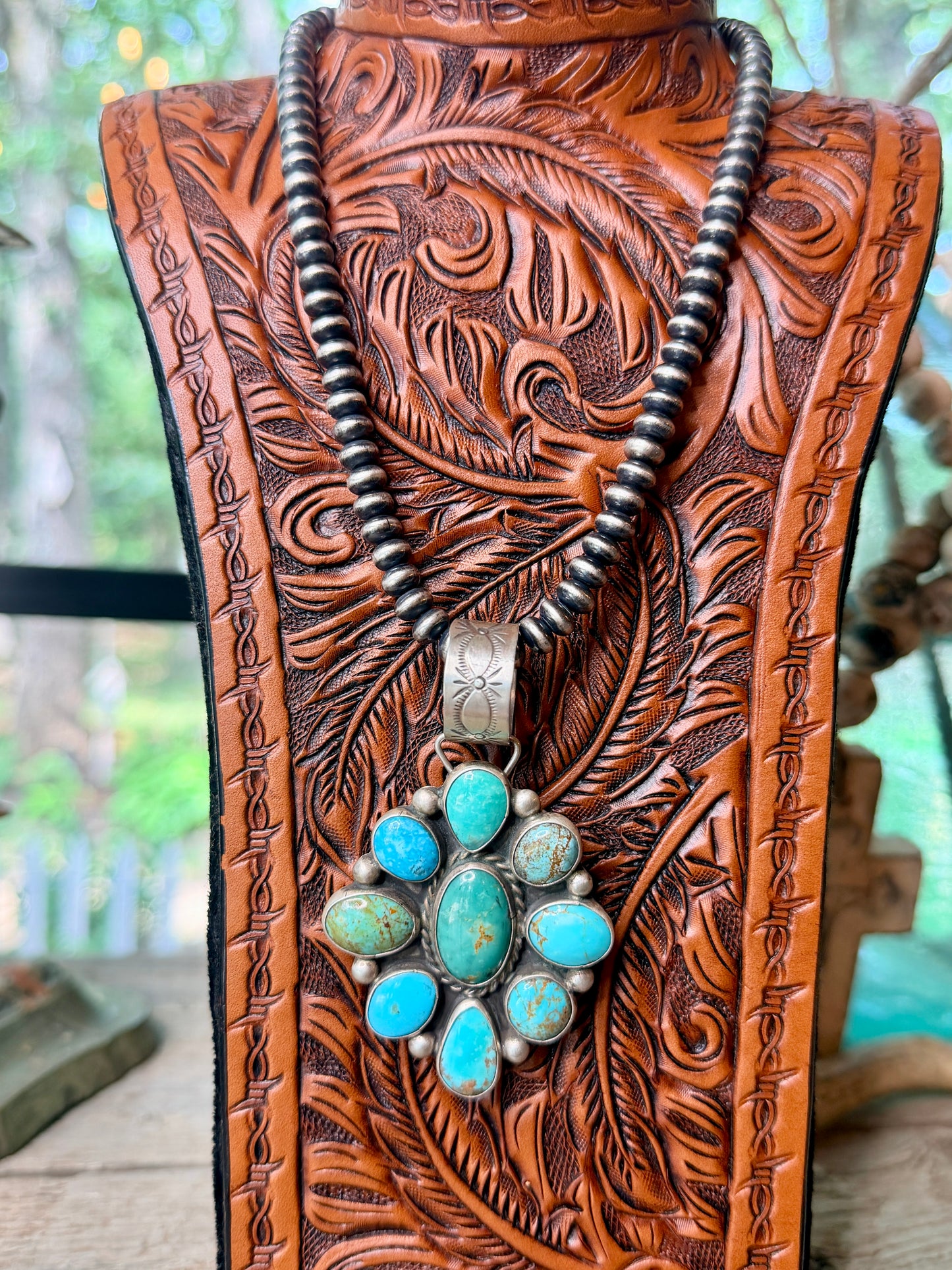 Geraldine James Large Cluster Pendant