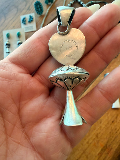 Native Made Queen Pink Conch Heart Blossom Pendant by Jon McCray