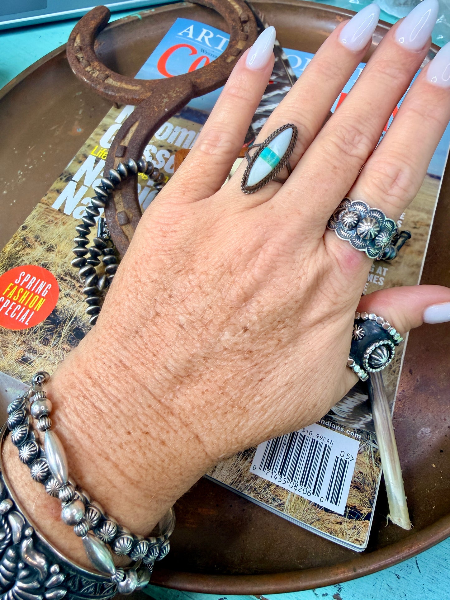 Vintage Zuni Turquoise & Mother of Pearl Ring size 6