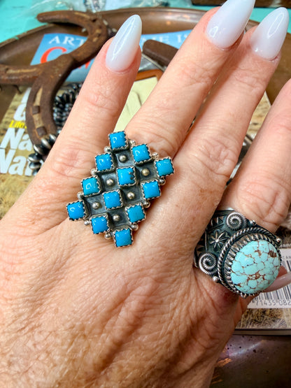 Authentic Native Made 12 Diamond Shaped Kingman Turquoise Stone Ring by Verley Betone size 7