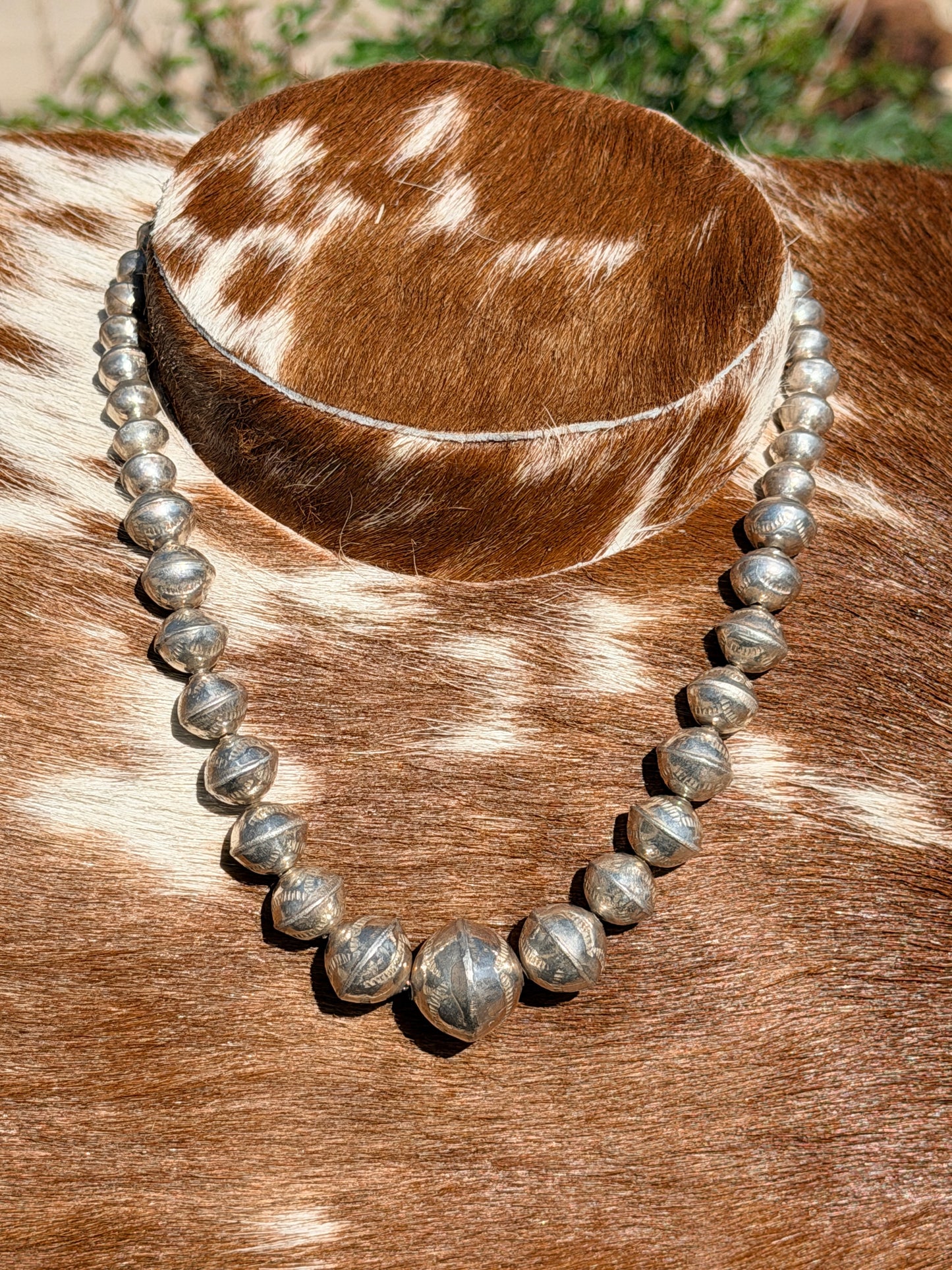 Vintage Old Pawn Navajo Pearls Necklace Graduated Beads Hand Stamped Sterling Silver 18” Long