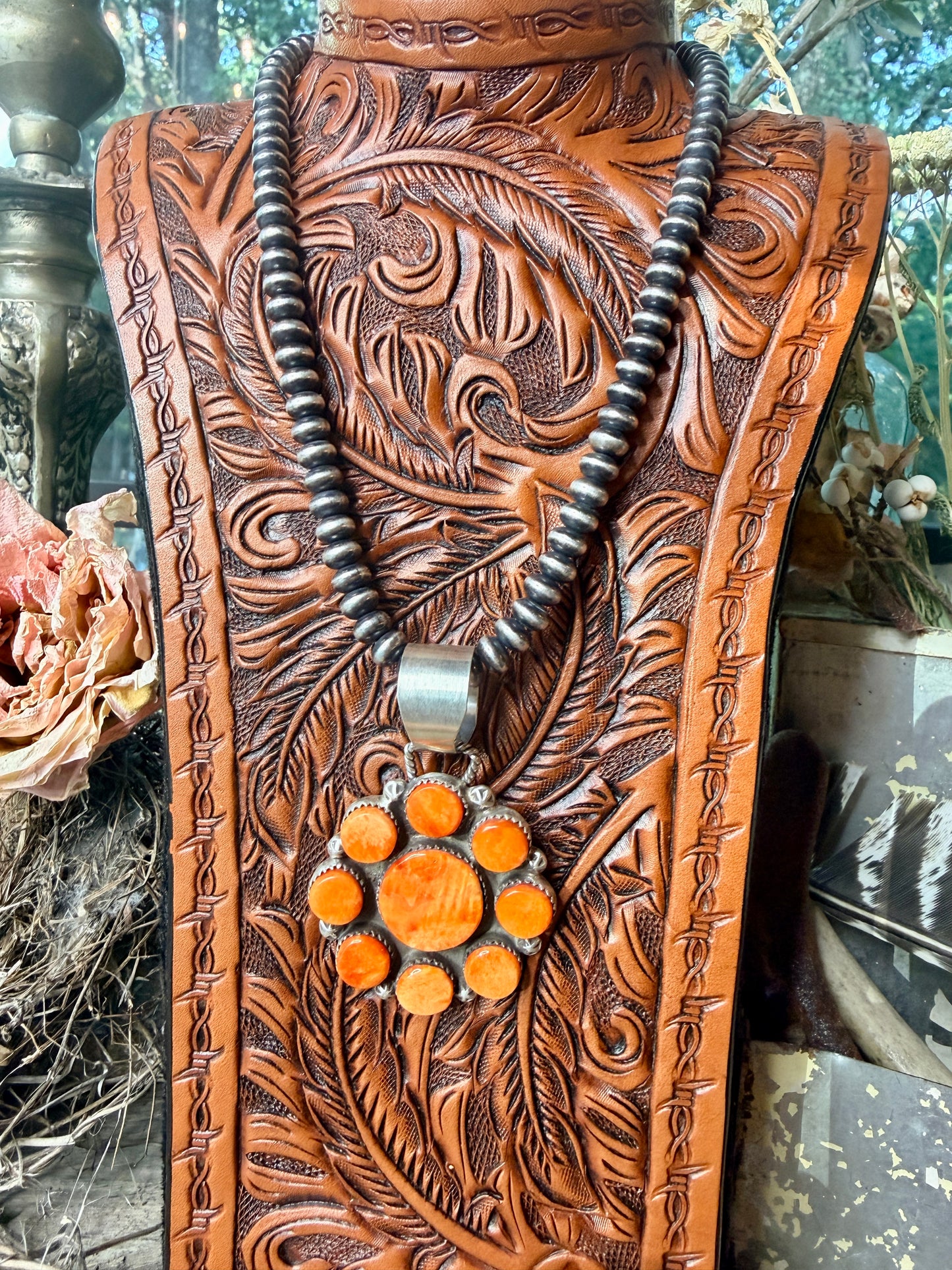 Native Made Spiny Oyster Flower Cluster Pendant by Selena Warner