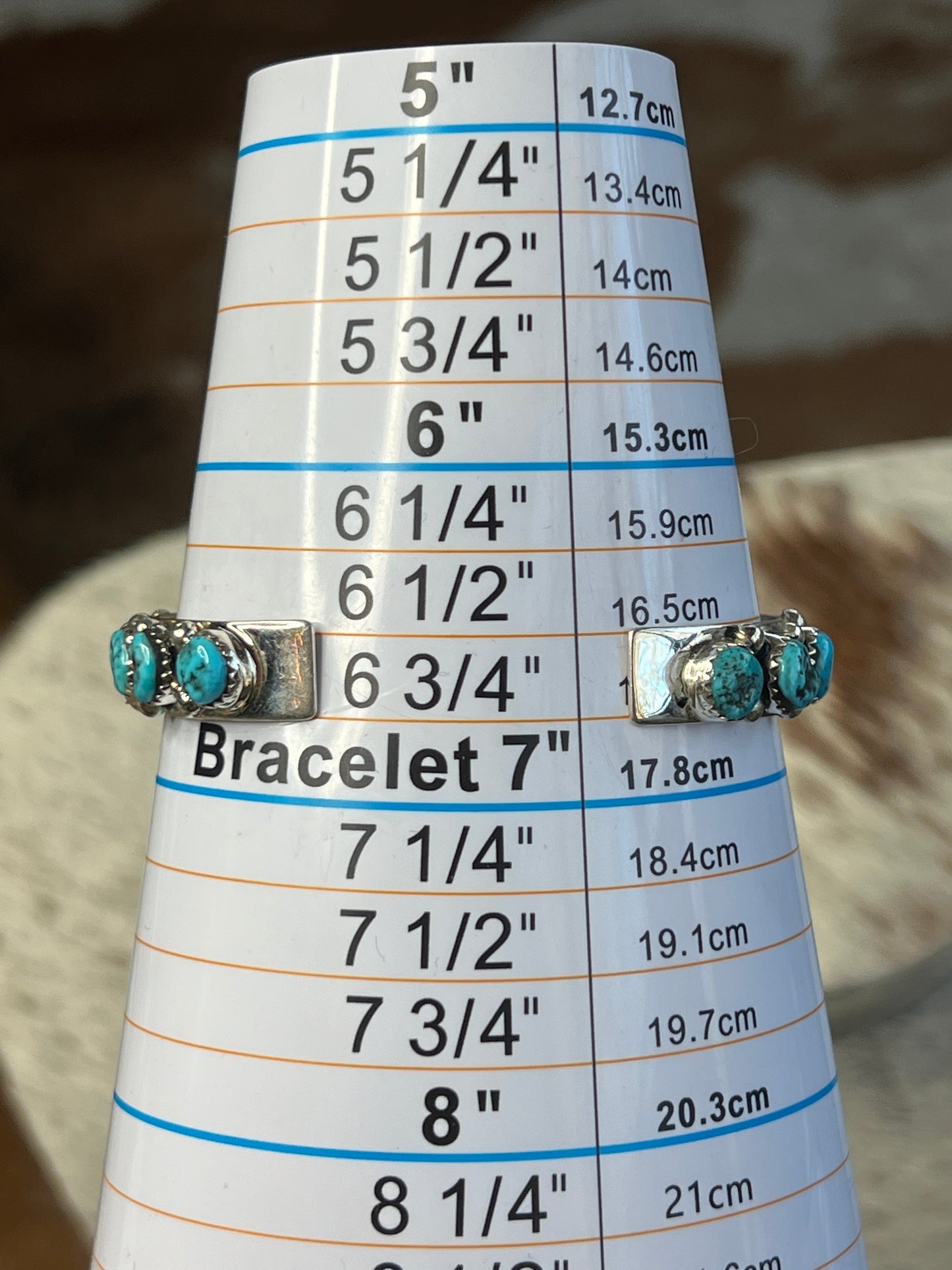 Navajo Natural Kingman Turquoise Nugget Row Sterling Silver Bracelet Hammered Cuff