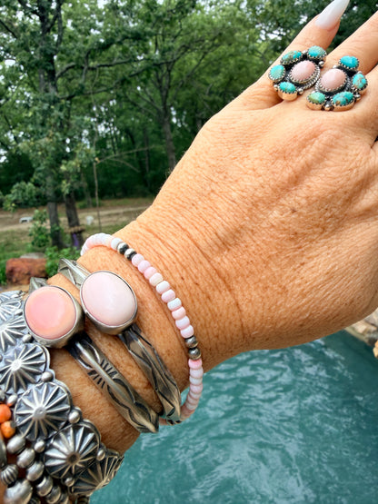 Native Made Sterling Silver Pink Conch Shell & Pearl Beaded Bracelet
