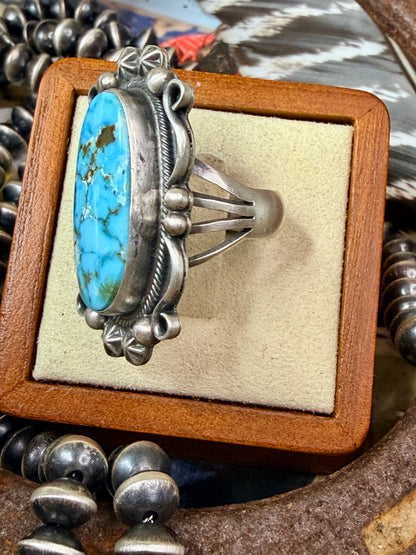 Gorgeous Navajo Made Kingman Turquoise & Sterling Silver Ring Size 8