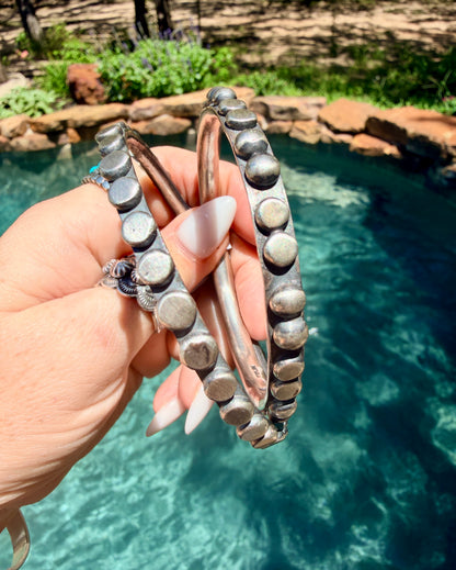 Chimney Butte Flat Dot Bangle