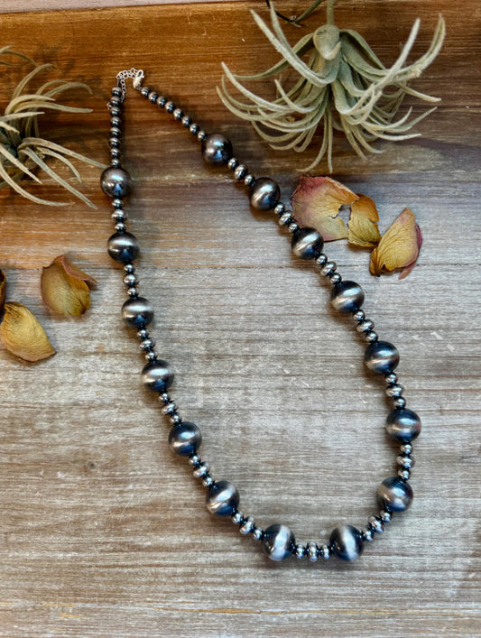 Sterling Silver Pearl Necklace – Mixed Sizes – 23"