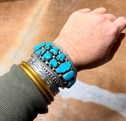 Authentic Native American, 14 Chunky Natural Kingman Turquoise Stones and Sterling Silver Cuff, Hallmarked “T”