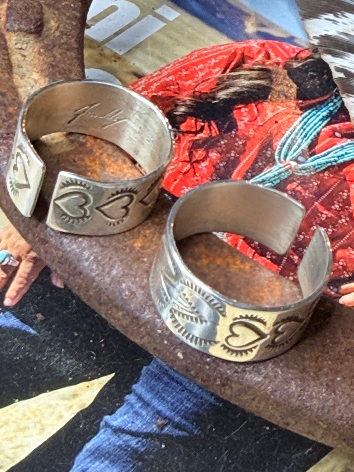 Navajo Made Freddy Platero Silver Heart Finger Band Cuff with Stone Adjustable