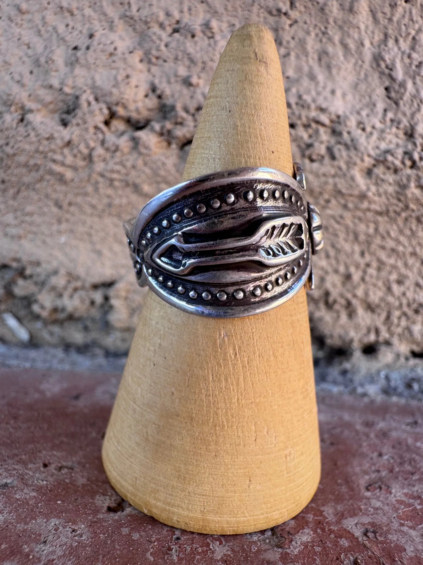 Darryl Cadman Famous Thunderbird
Ring size 8